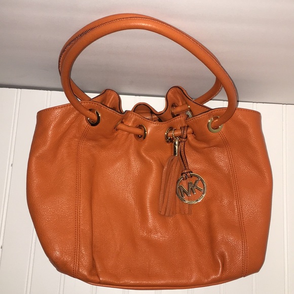 Michael Kors Handbags - Michael Kors bag